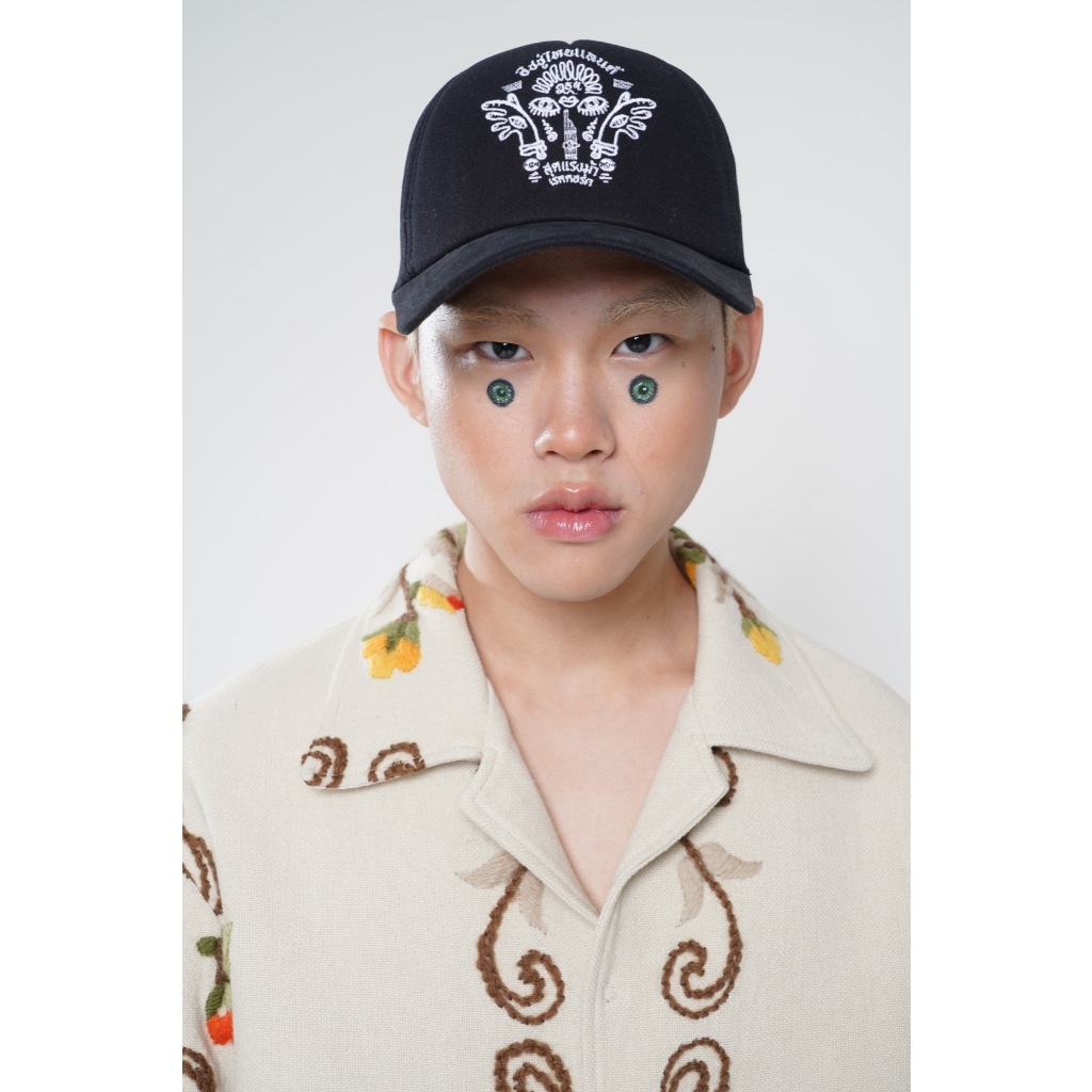 หมวก ISSUE AW2425TH X ZUDRANGMA RECORDS CAP สีขาว-ดำ