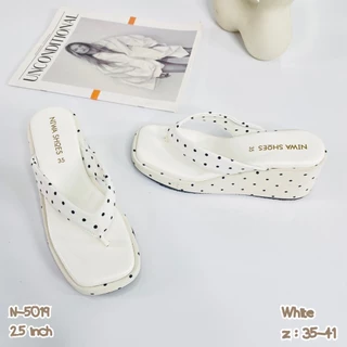 NIWA SHOES รุ่น N-5019 รองเท้าส้นตึกส้นโฟม น้ำหนักเบา สูง 2.5 นิ้ว รองเท้าแตะเตารีด รองเท้าผู้หญิง ลายพอลก้าดอท สีพื้น