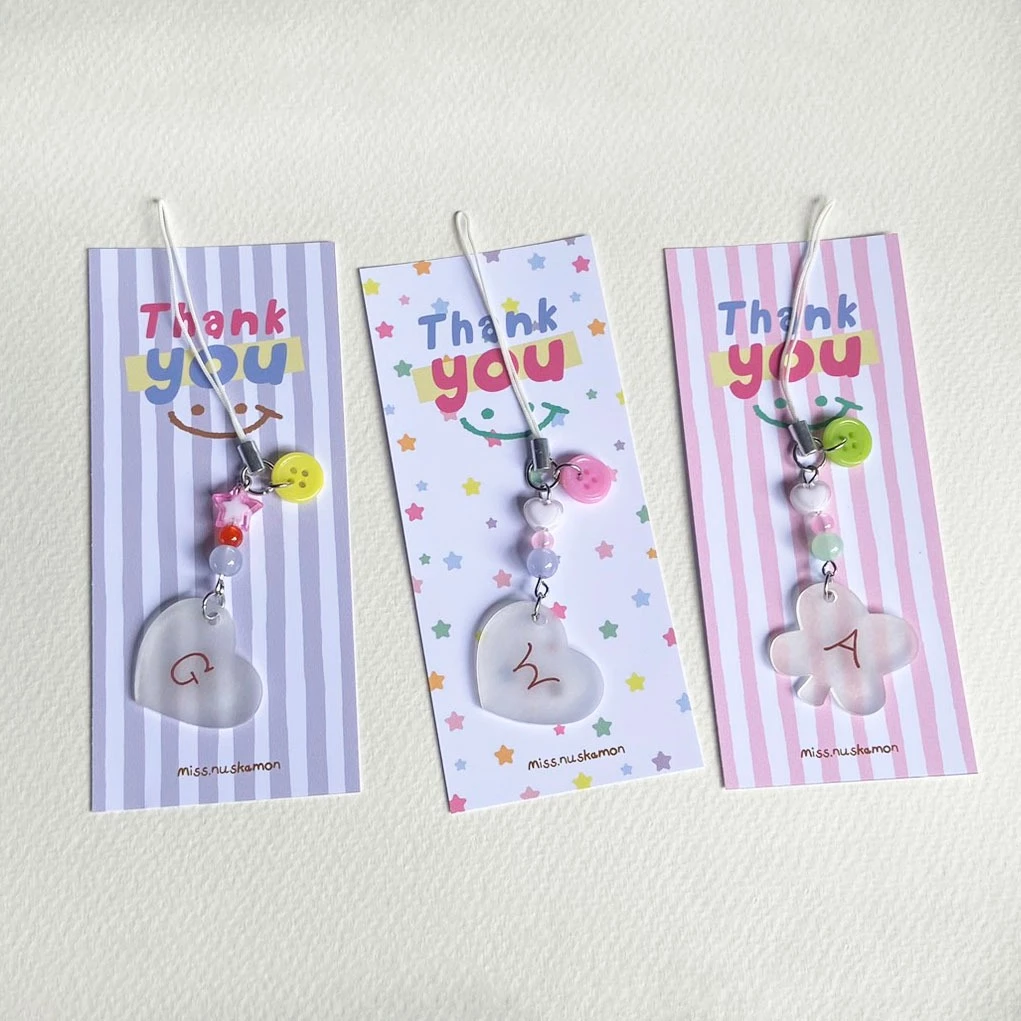 ꒰พร้อมส่ง 1-3 วัน꒱ keychain V2. พวงกุญแจตัวอักษร หัวใจ ใบโคลเวอร์ใส 🌼🍥🫧