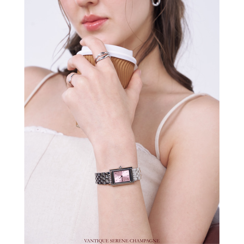 VANTIQUE SERENE(แวนทีค-เซอรีน) CHAMPAGNE Quartz Japan movement พร้อมจัดส่ง