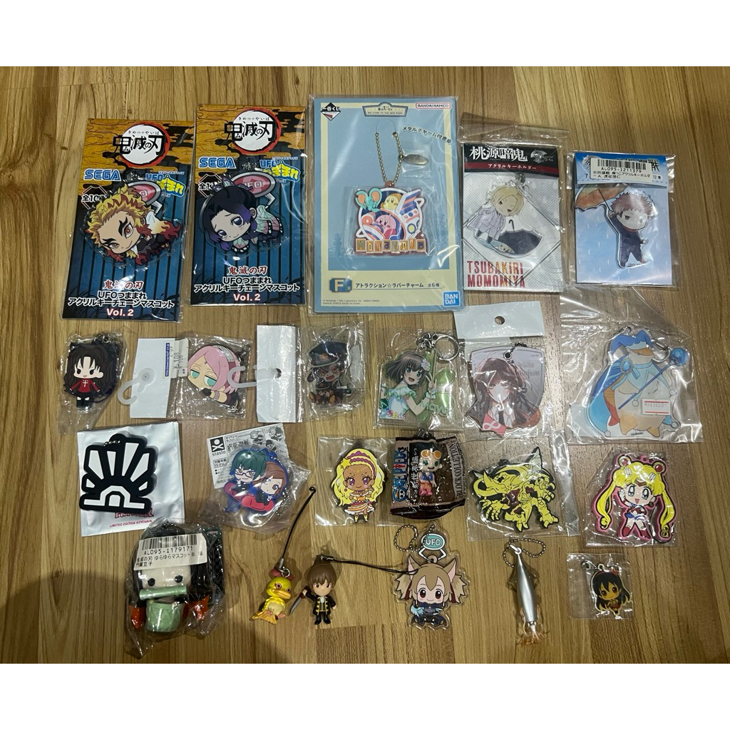 ของมีมากกว่าในภาพ พวงกุญแจ การ์ตูนอนิเมะ ญี่ปุ่น มือ1/มือ2 monster hunter/demon slayer/JJk และอื่นๆ