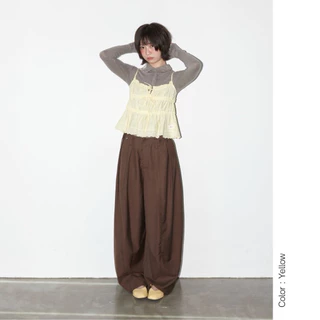 AMUSE BKK - Lazy Top เสื้อสายเดี่ยวแต่งระบายลูกไม้ ดีไซส์เลเยอร์ ผ้าคอตตอล สไตล์น่ารัก