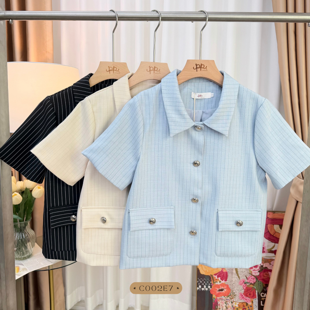 POI เสื้อสูทคอปกผ้าซาร่าลายริ้ว เนื้อนิ่มใส่สบาย มีซัพด้านใน C002E7