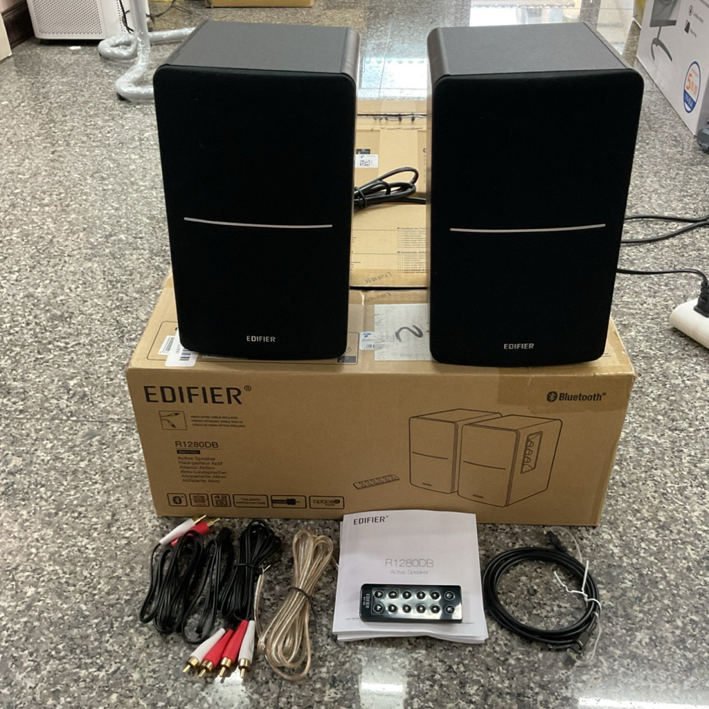 Edifier R1280DB bluetooth ชุดลำโพง สภาพสวย งานกล่อง มือสองจากญี่ปุ่น