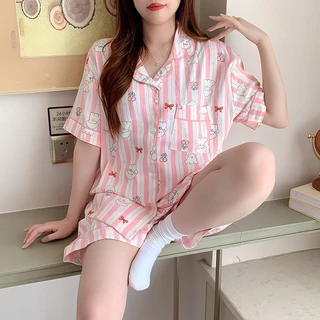 รุ่นใหม่ ชุดนอนผ้าไหมญี่ปุ่น แขนสั้น-ขาสั้น ผ้าเนื้อบางเบา อก52นิ้ว ใส่สบาย เหมาะสำหรับอากาศร้อน