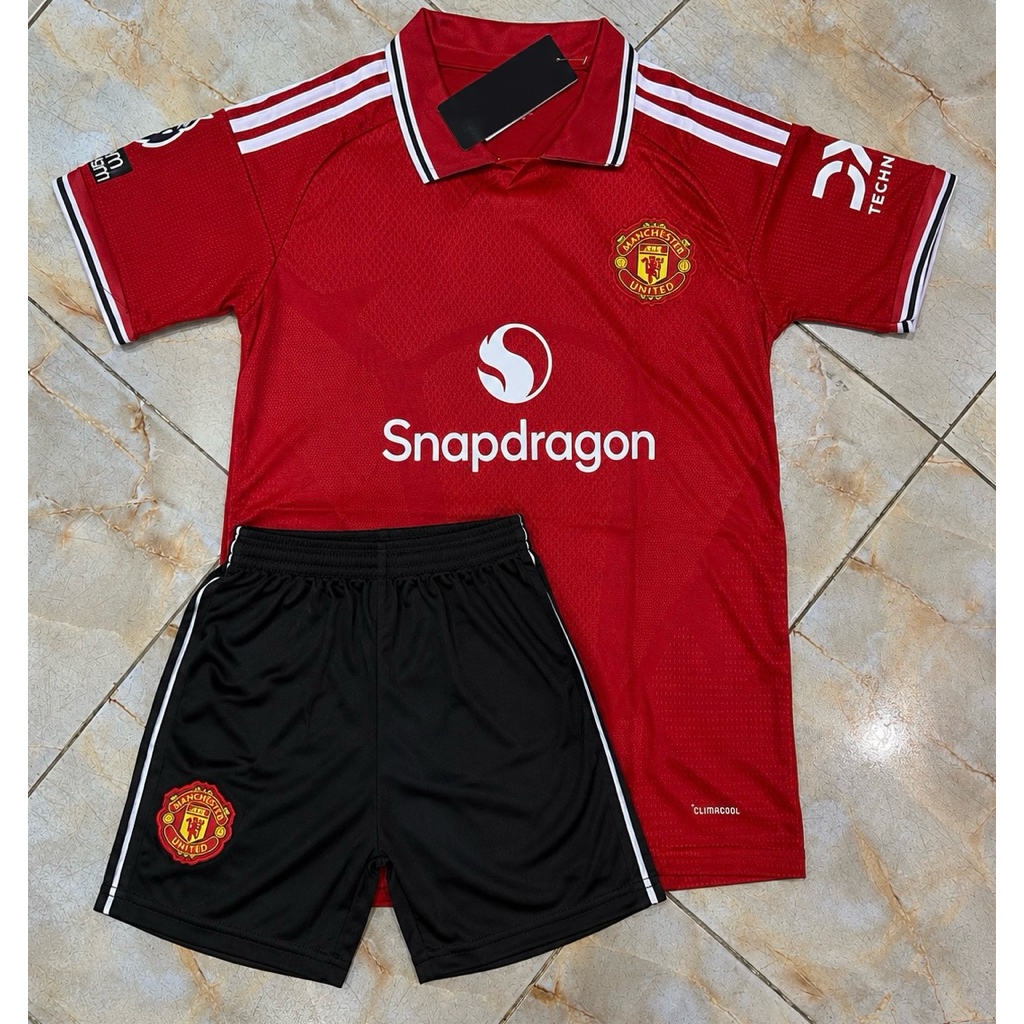 สั่งซื้อเลย เสื้อบอลกางเกงบอลทีมดังทุกทีม ฤดูกาลใหม่ 2026/27 ไซส์ M, L, XL, 3XL 🚚 พร้อมส่ง