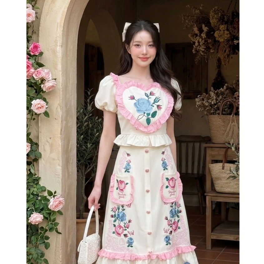 (มี3XL)Sweet Blossom Set เซ็ต 2 ชิ้น ผ้าเปเป้งานปักทั้งชุด เสื้ออกหัวใจซิปหลัง + กระโปรงยาวมีกระเป๋าหน้า ซับในทั้งชุด