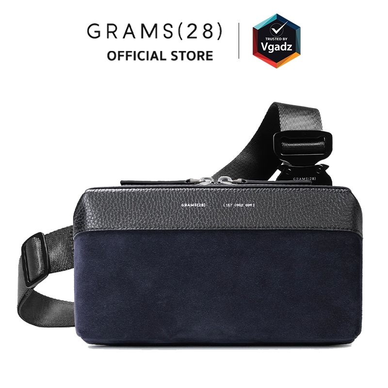 GRAMS(28) กระเป๋าสะพาย รุ่น 157 Essential Sling (Suede)