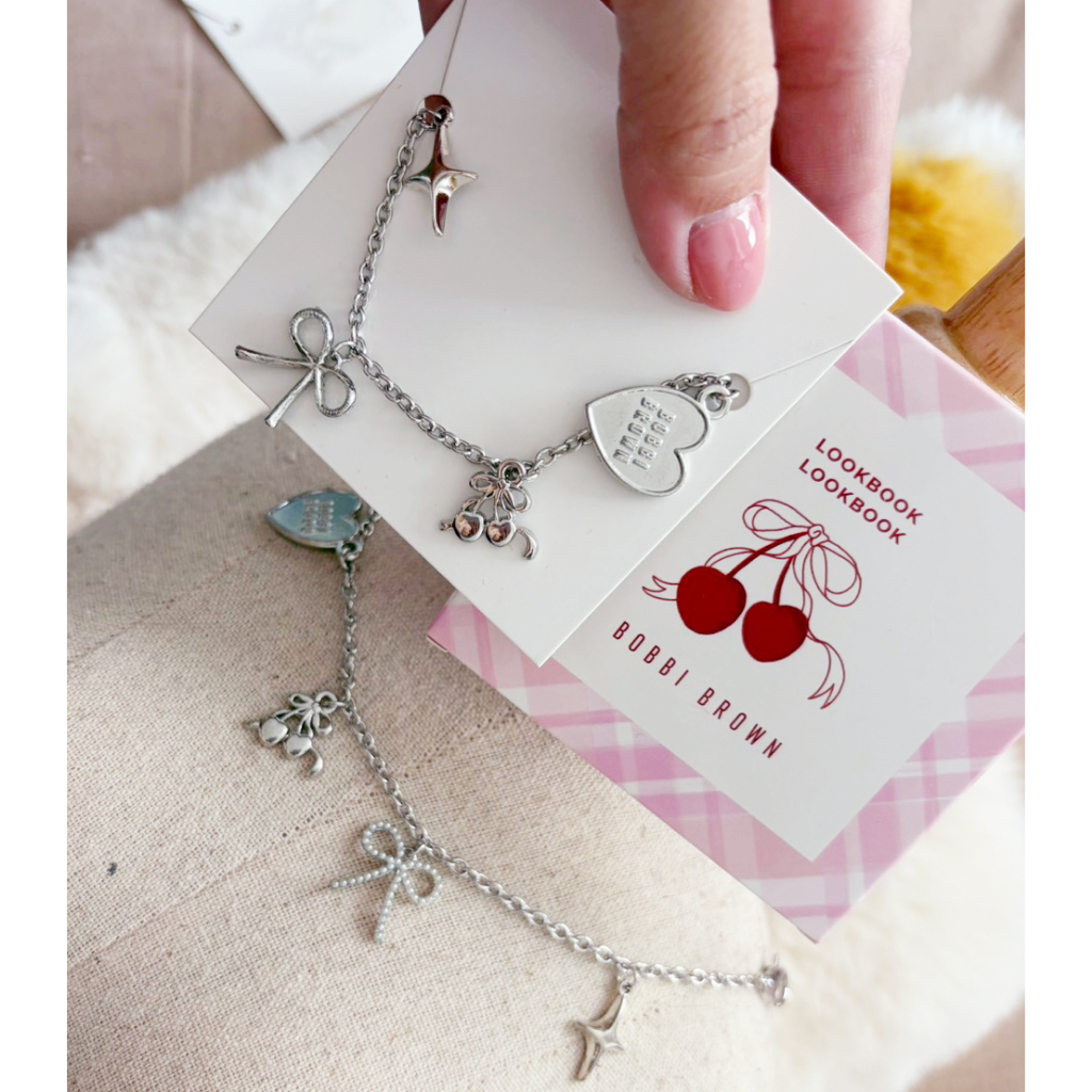 Bobbi Brown x LOOKBOOK LOOKBOOK สร้อยข้อมือ เชอรรี่