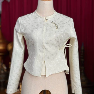 เสื้อไทลื้อแบบฉบับเจ้านางเชียงตุงประยุกต์ ผ้าลายดอก ดีไซน์สวยงาม โทนสีชมพู ดูหรูหราและมีสไตล์