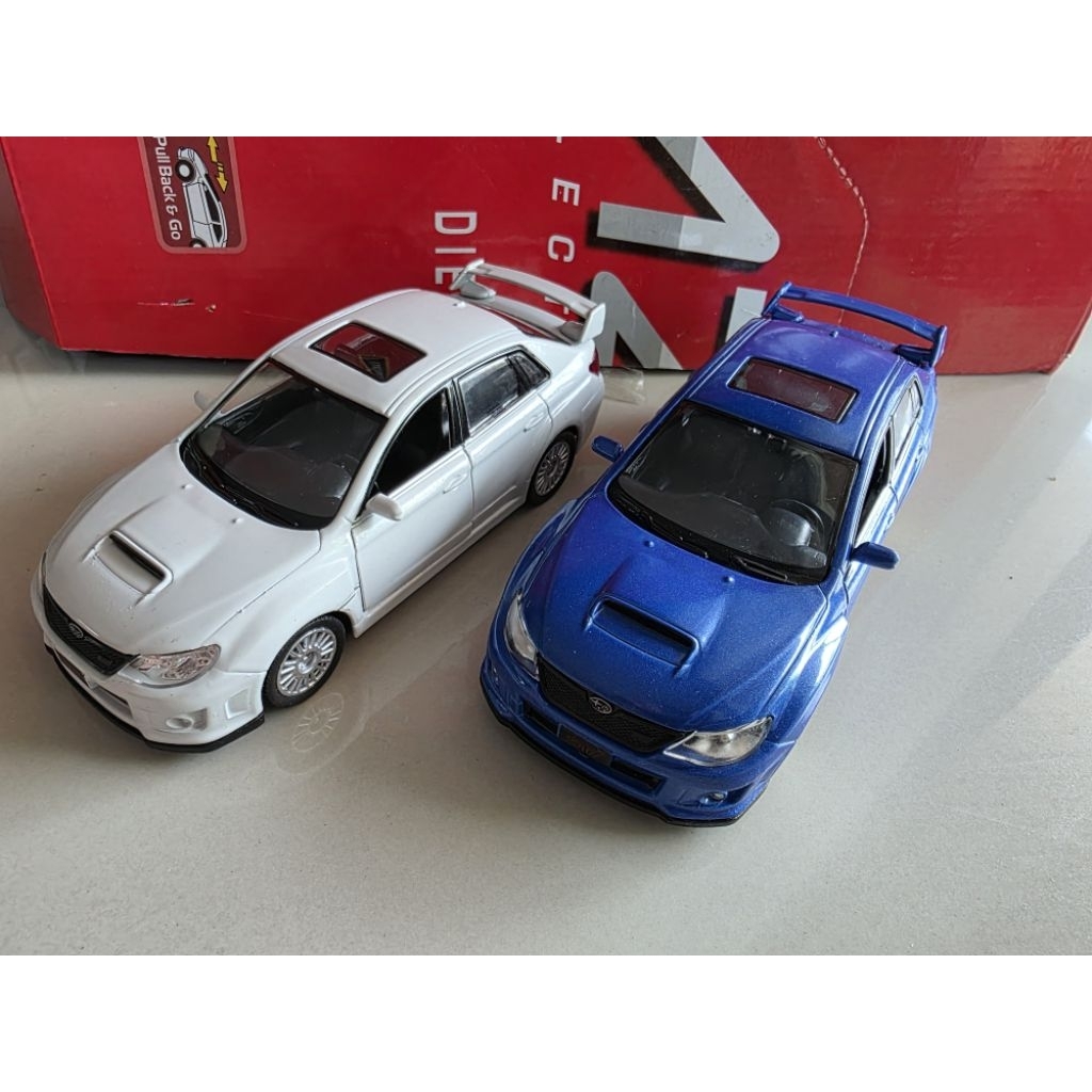 โมเดลรถเหล็ก RMZ Subaru 1:36 ยาวประมาณ 13cm