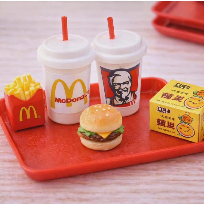 j743แก้วน้ำ แม็คโดนัลkfcของจิ๋วของเล่น แพ็คละ 10 ชิ้น