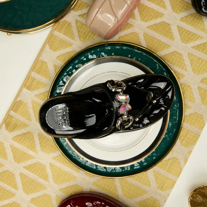 SHU SHU SOFASHOES 2.5" BUTTERFLY รองเท้าแตะ