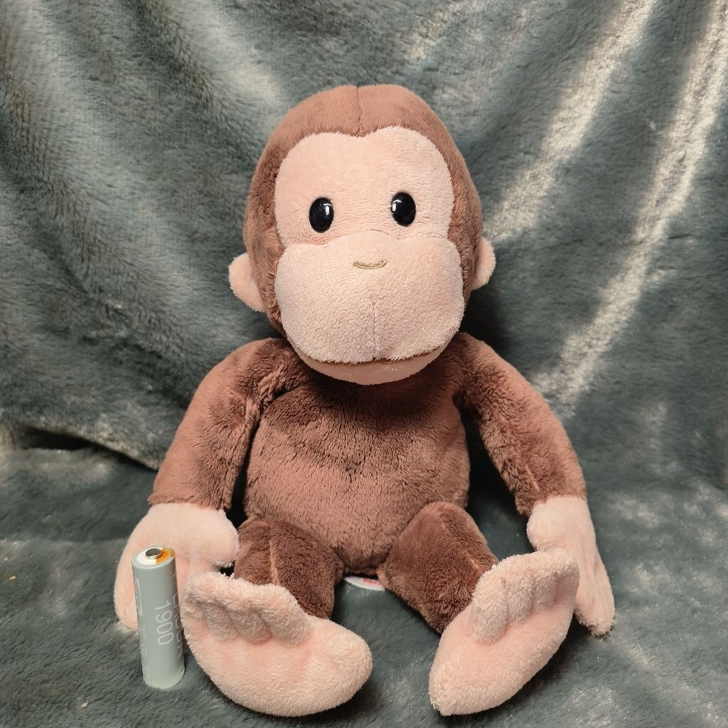 ตุ๊กตาลิงจอร์จ Curious George Universal Studios Plush Doll