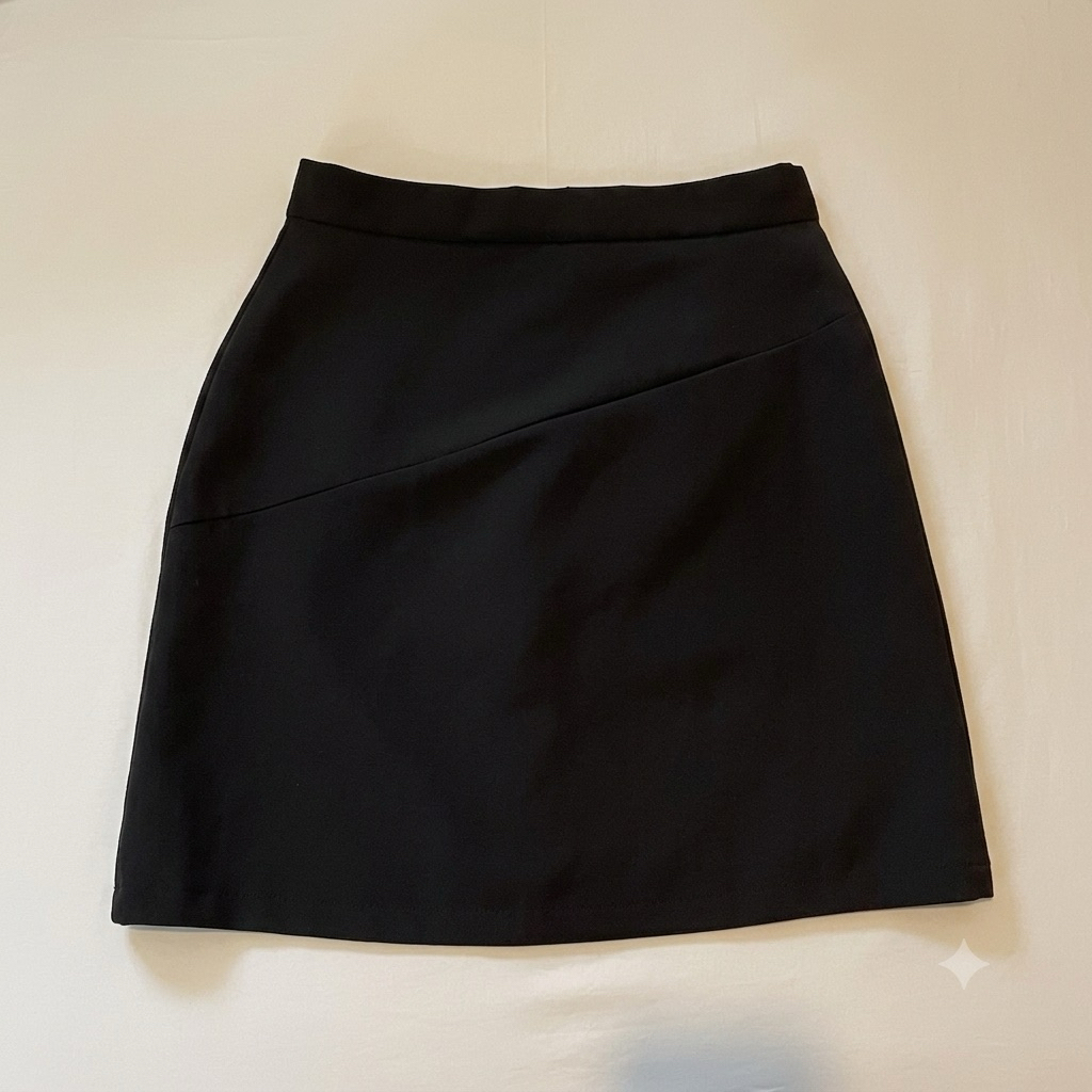 Pixie skirt black cut