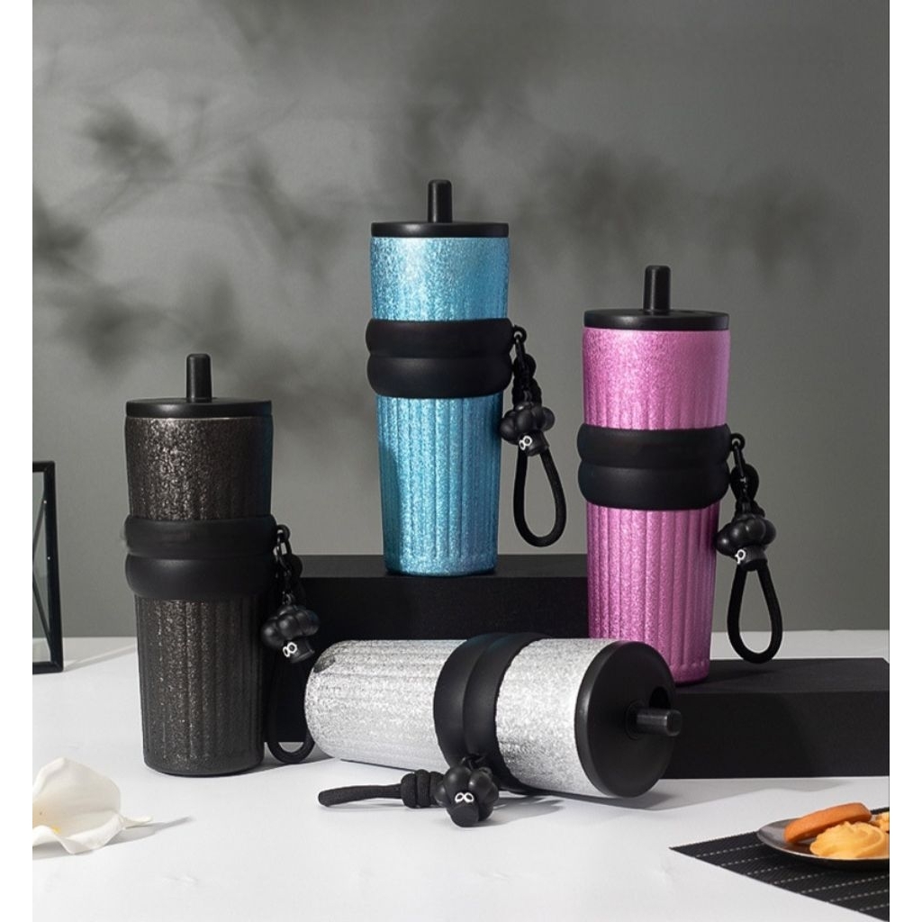 แก้วเก็บความเย็น ไทเทเนียม 710ml แก้วไทเทเนียมแท้ แก้วกาแฟ พกพาง่าย ดีไซน์สวยหรู มีสายห้อย