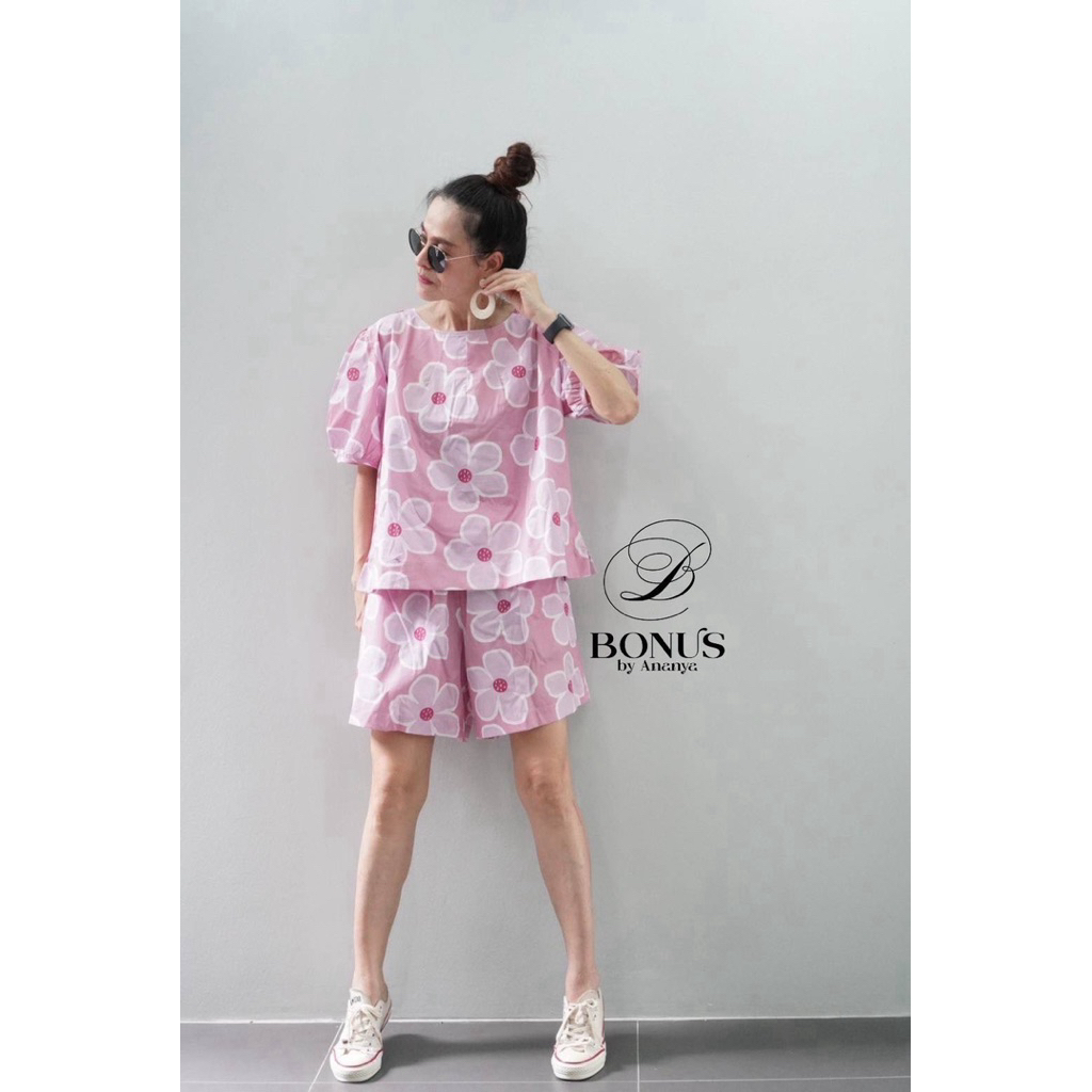 ชุดเซ็ตเสื้อคอกลมแขนตุ๊กตาจับคู่กางเกงขาสั้นผ้าคอตตอนญี่ปุ่น 100%