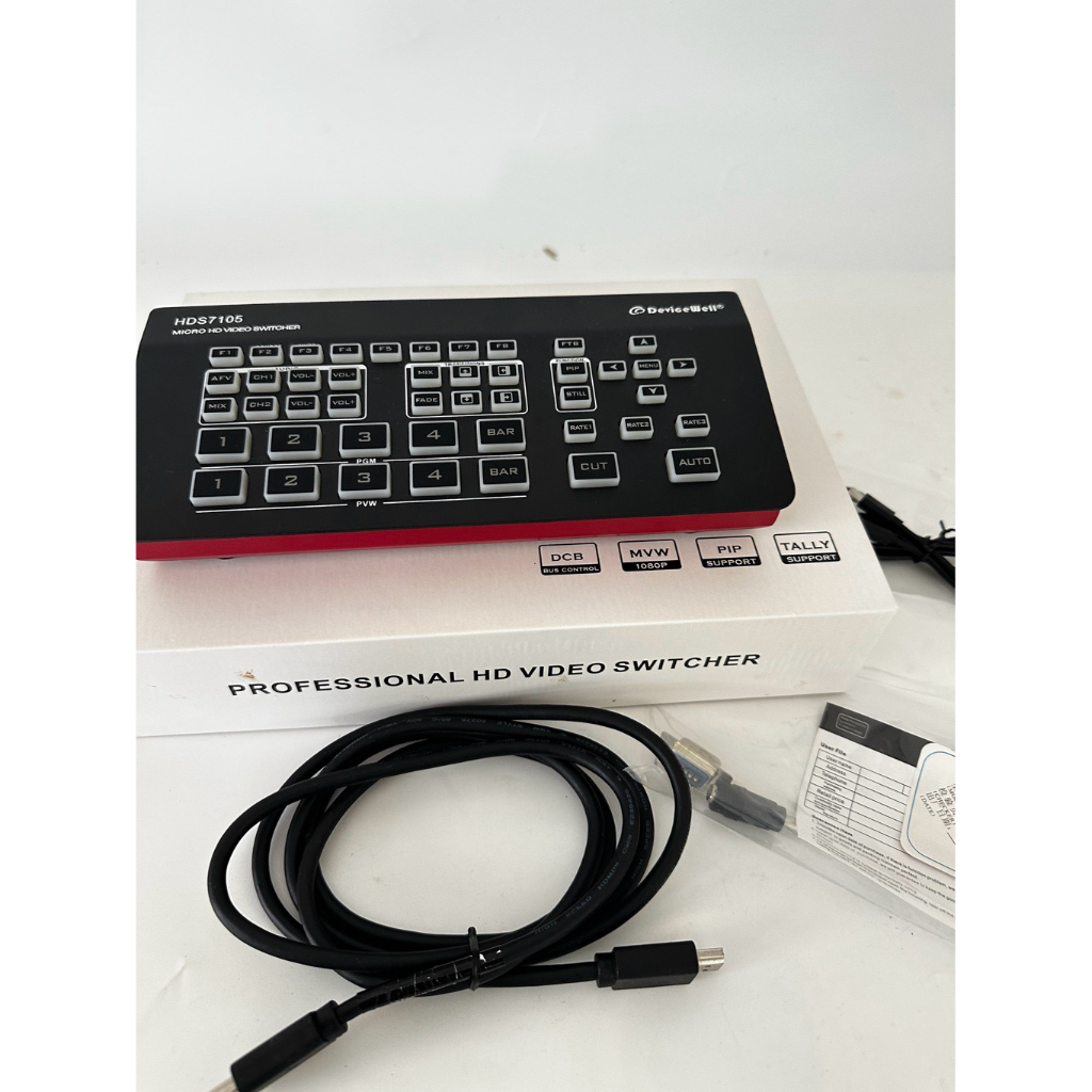 DeviceWell HDS7105 Video Switcher  สภาพสวย กล่องครบ มือสภาพพร้อมสาย HDMI, USB และอุปกรณ์เดิม