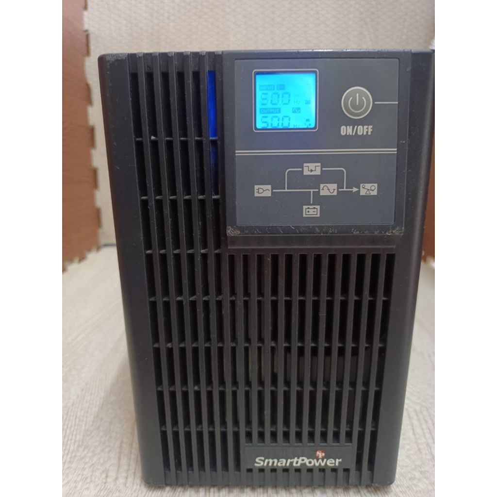 เครื่องสำรองไฟ UPSมือสอง เเบบเพียวซายเวฟ ทรู ออนไลน์ ## 1250va/700wเครื่องมีเเบตพร้อมใช้ Pure sinewave ระบบTrue Online