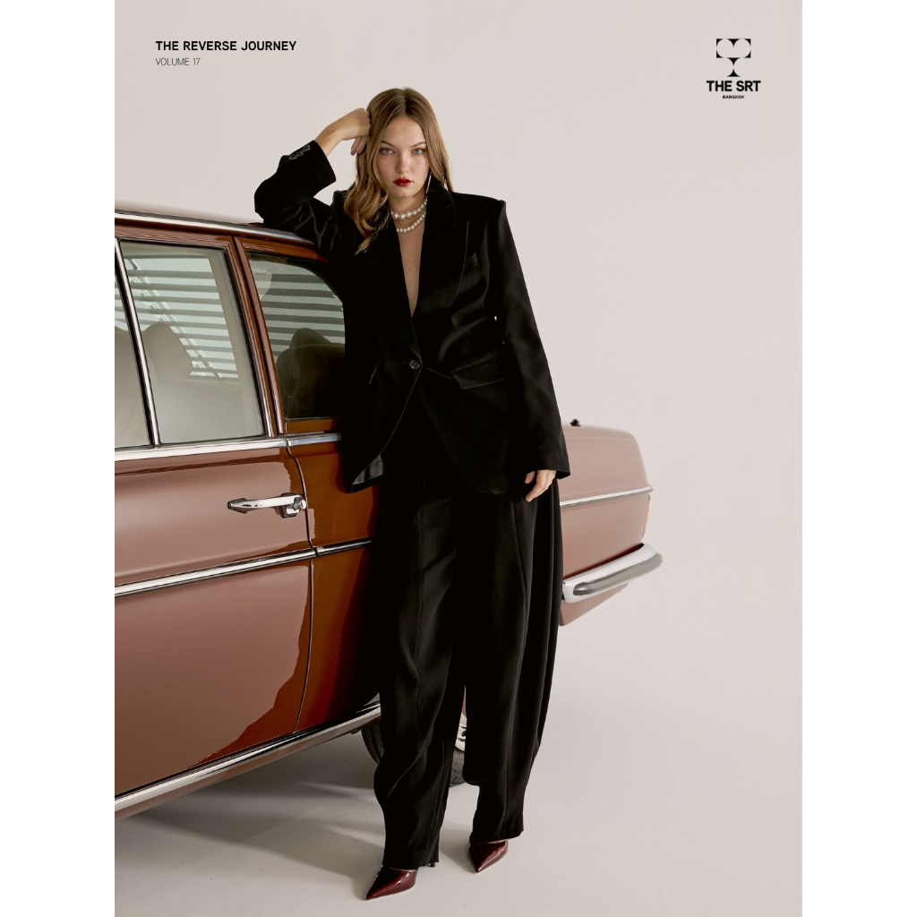 The SRT (TBZ324) X17 Blazer เสื้อเบลเซอร์ เสริมไหล่ เข้ารูป — صورة 7