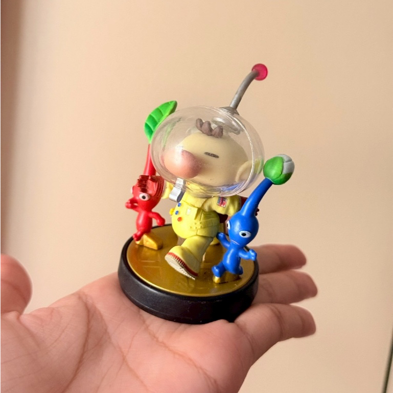 (พร้อมส่ง) Amiibo Super Smash Bros Series Figure Nintendo Wii U Pikmin Captain Olimar