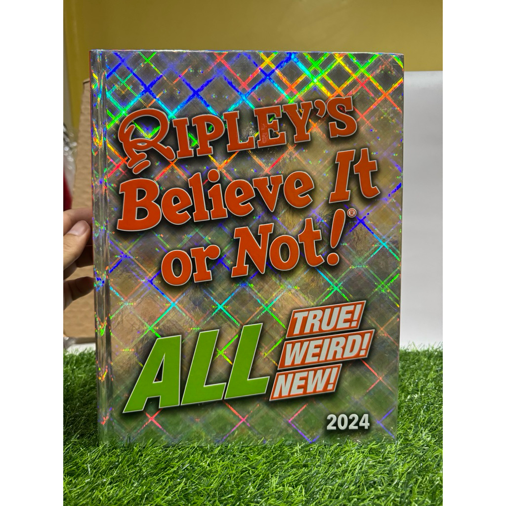 📚 หนังสือมือ 2 สภาพเยี่ยม Ripley’s Believe It or Not! 2024 (ปกแข็ง)