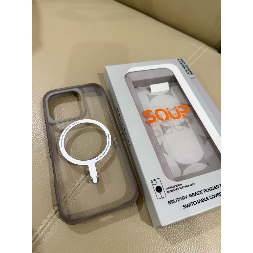 case soup i phone 16 pro มือสอง ของแท้ สภาพขอบคล้ำ