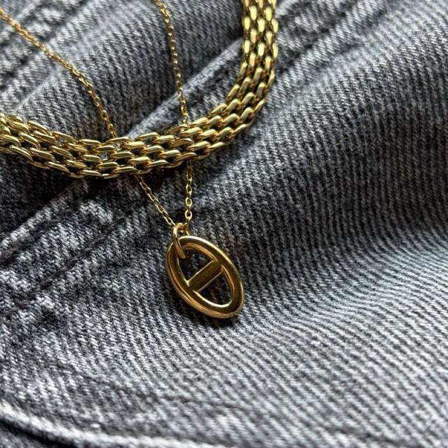 Valencia Haus • CARMEN NECKLACE • [สร้อยคอจี้วงรี สร้อยมินิมอล สีทอง สแตนเลส กันน้ำ ยูนิเซ็กซ์]