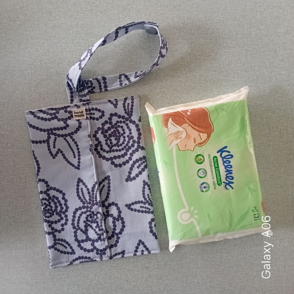 กระเป๋าใส่ทิชชู + สายคล้อง ใส่ทิชชู soft pack , pop up ได้ กระเป๋าขนาด 13*18 cm. ผ้า 2 ชั้น