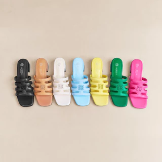 LA BELLA รองเท้าส้นเตี้ยหนังแกะ รุ่น GLADIATOR SANDALS 7 สี