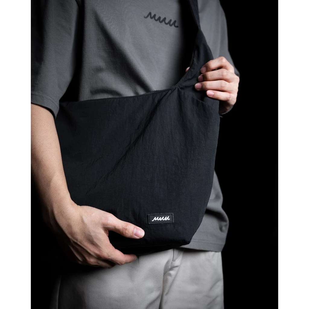 MUU SHOULDER BAG กระเป๋าสะพาย ทั้งแบบ shoulder และ crossbody