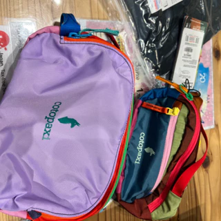 🌈 พร้อมส่งค่ะ! Cotopaxi Nido Accessory Bag กระเป๋าอเนกประสงค์ 3 ช่อง สีไม่ซ้ำกันทุกใบ น่ารักมาก