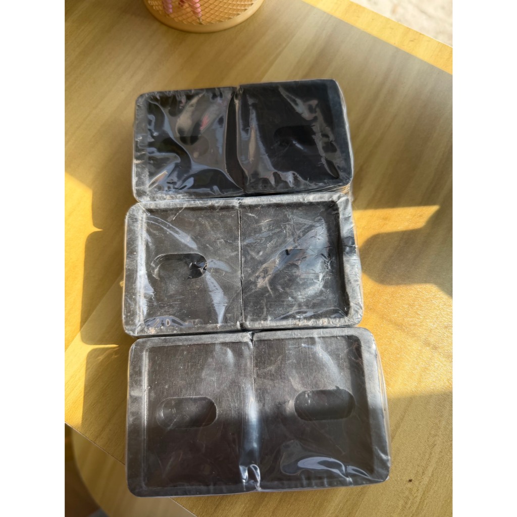 ยางแบนรองขาแอร์ (4 ชิ้น/ชุด) ใช้กับเครื่องปรับอากาศ 9000-24000 BTU