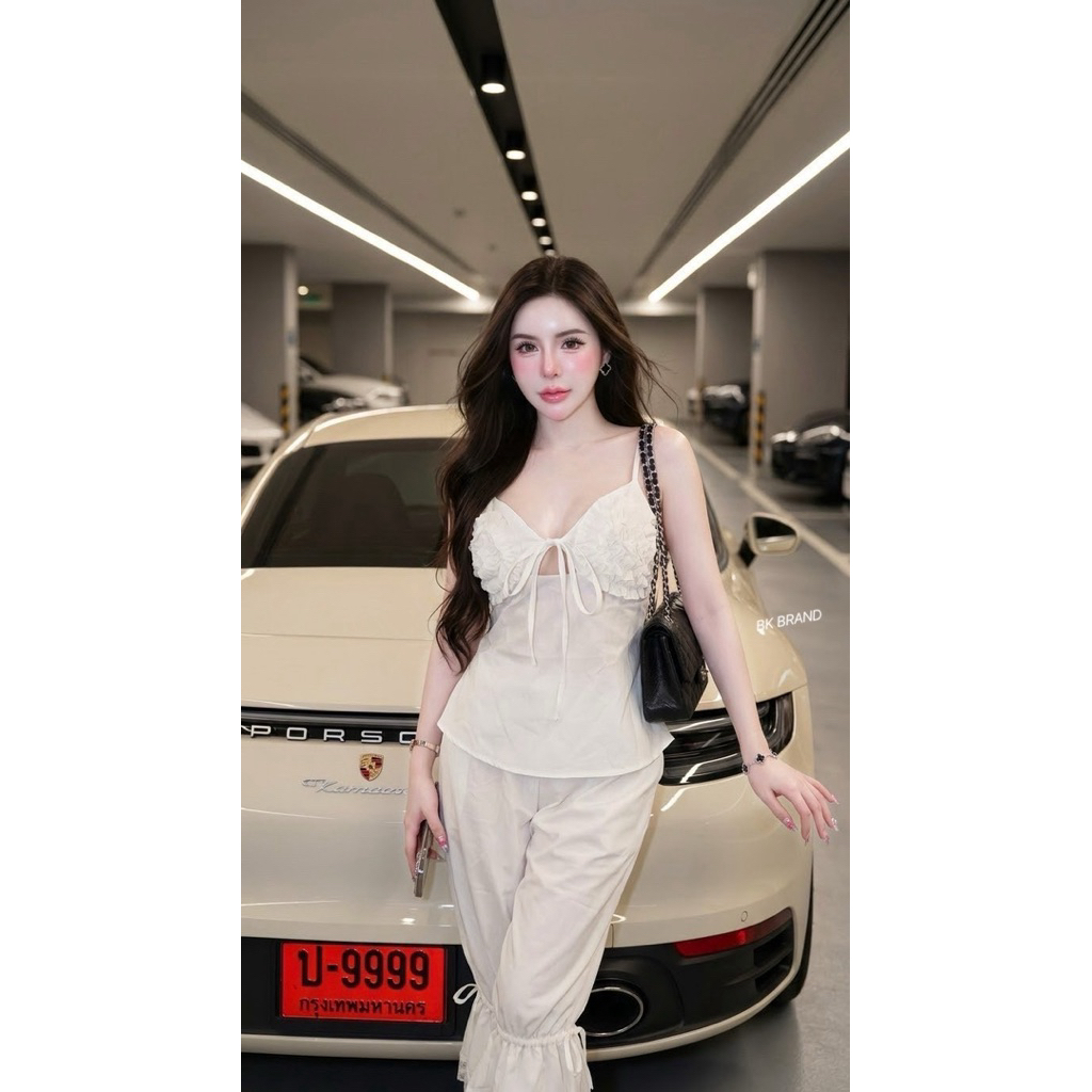 Phapassz - เซ็ต2ชิ้น สายเดี่ยวระบายผูกโบว์หน้า สม็อคหลัง เสริมฟองน้ำมีซิปข้าง กางเกงขายาวแต่งลูกไม้ปลายขาทรงเจนนี่ #bk