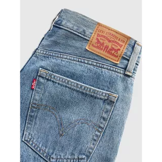 กางเกงขาสั้น Levi's® Women's Middy Jorts