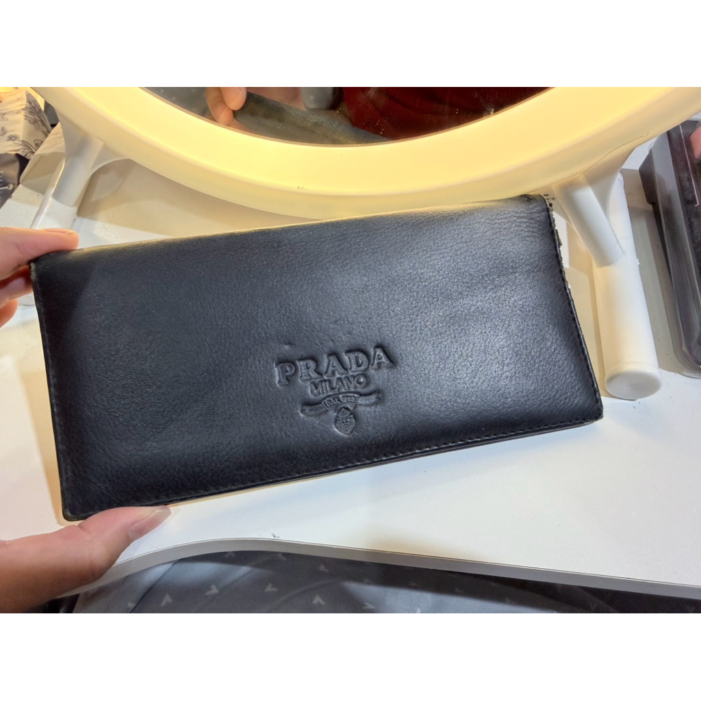 กระเป๋าสตางค์Prada กระเป๋ามือสอง
