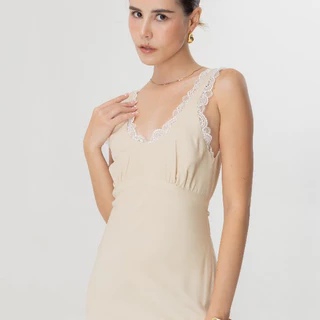 Felt.bkk Linden Dress เดรสแขนกุดขอบลูกไม้มีเชือกผูกเอวเพิ่มสัดส่วน