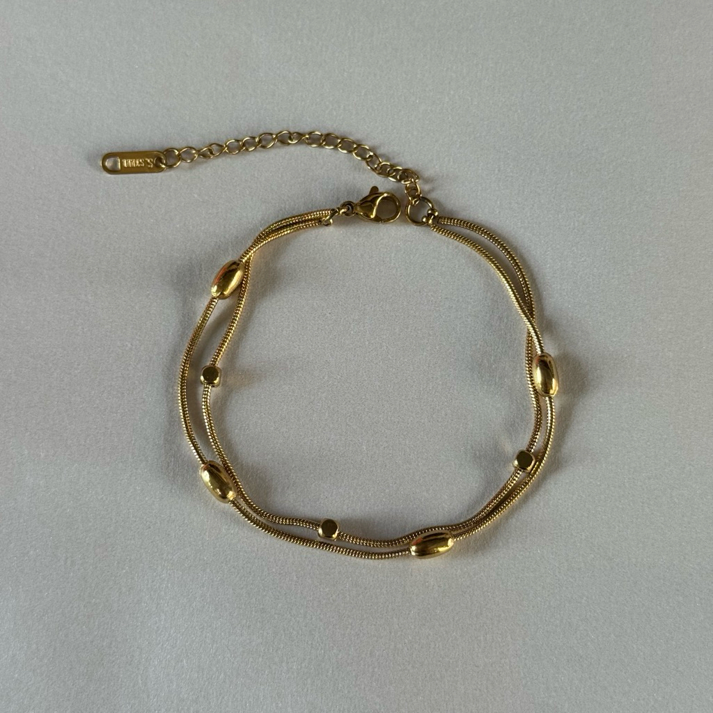 Petite Bead Bracelet กำไลสแตนเลสมินิมอล สีทอง