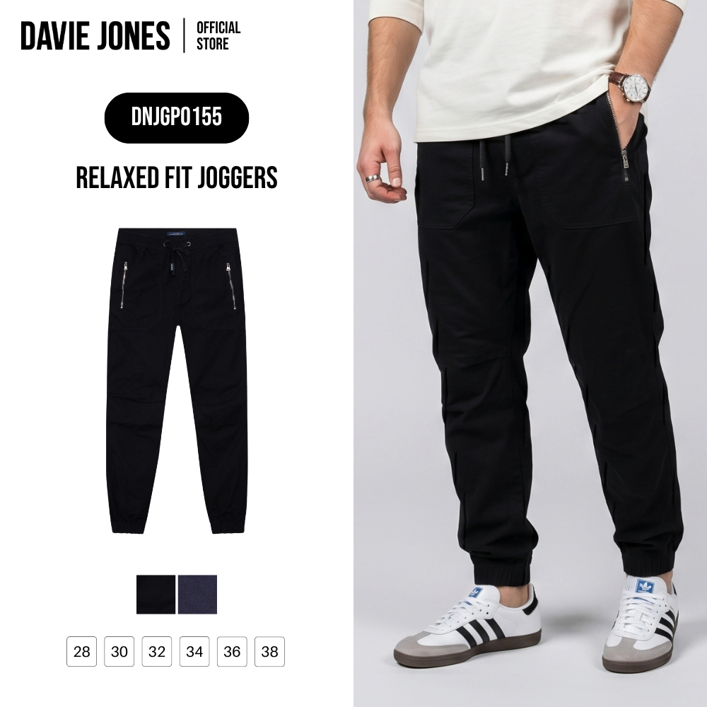 DAVIE JONES [BE FEARLESS] กางเกงจ็อกเกอร์ผู้ชาย Relax Fit Joggers สีดำ กรม GP0155