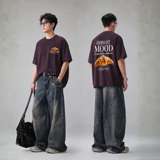 THIDAPHON เสื้อยืดแขนสั้น คอกลม เสื้อยืดผู้ชาย สีขาว สีดำ แฟชั่น พิมพ์ลาย Oversize ผ้านุ่ม ทรงหลวม ใส่สบาย ระบายอากาศ