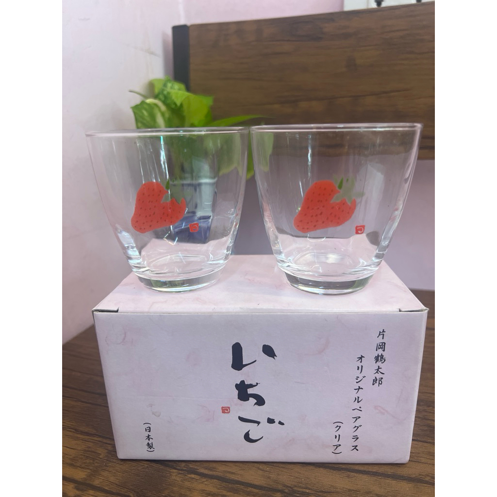 GL03501 - แก้วน้ำ เนื้อใส strawberry แพคคู่ 2 ใบ ขนาด 3x3 นิ้ว