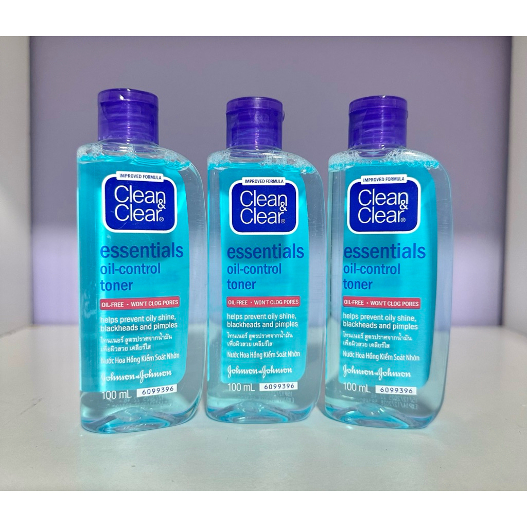 โทนเนอร์ Clean & Clear Essentials Oil Control 100 มล. ควบคุมความมัน ลดสิว ปราศจากน้ำมัน