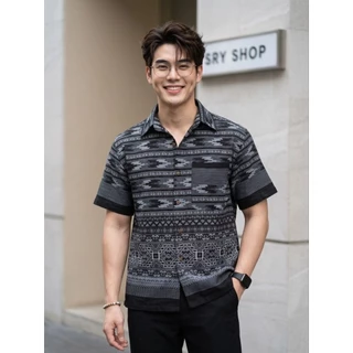 เสื้อพื้นเมืองผู้ชายคอเชิ้ต รุ่น นคราสมาร์ท