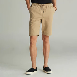 Mc JEANS (แม็คยีนส์) กางเกงขาสั้น กางเกงขาสั้นผู้ชาย Short Pants MCJZ059 มีให้เลือก 10 สี