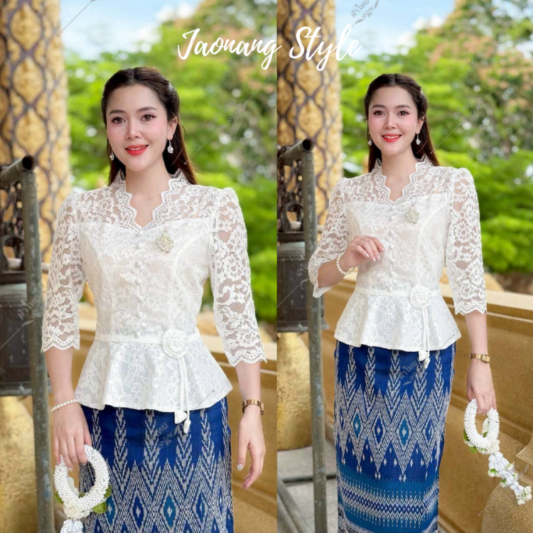 เสื้อไหมสี่เส้น ชายระบาย แต่งลูกไม้ งานคอวี แขนสั้น กระดุมผ้า ใส่ไปวัดทำบุญสวยมาก