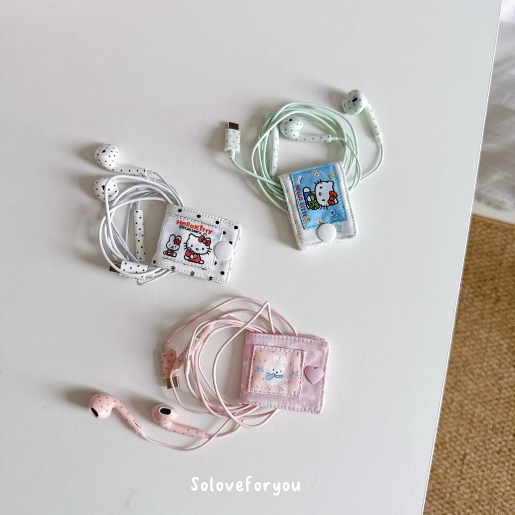 พร้อมส่ง 🇹🇭 SFY 🎧 small talk หูฟังมีสาย ลายดาว ⭐️ (ไม่รวมสายรัด) สีพาสเทลน่ารัก เสียงชัด ไมค์ชัด /TypeC / Aux 3.5 mm