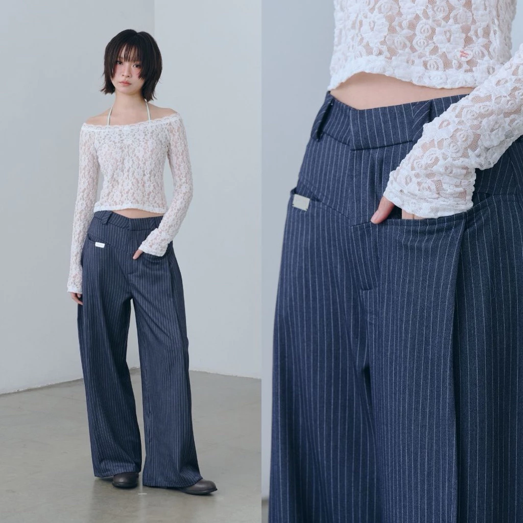 AMUSE BKK - Taggy High waist กางเกงขายาวติดแท๊ก ทรงกระบอกใหญ่เอวสูง ผ้าทวิลทรงสวย