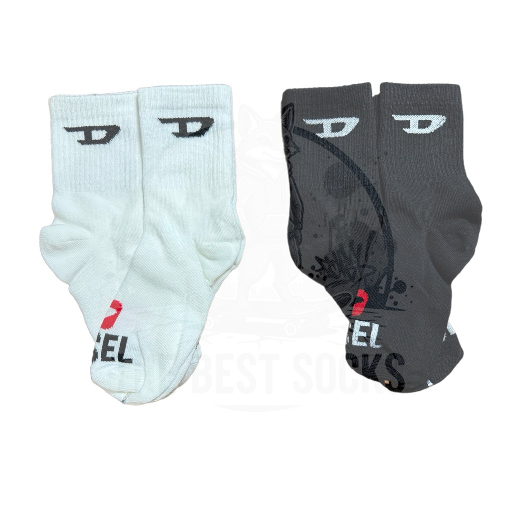ถุงเท้าสตรีท ลาย DIESEL (ข้อกลาง)สีพื้น ขาว - ดำ FREE SIZE