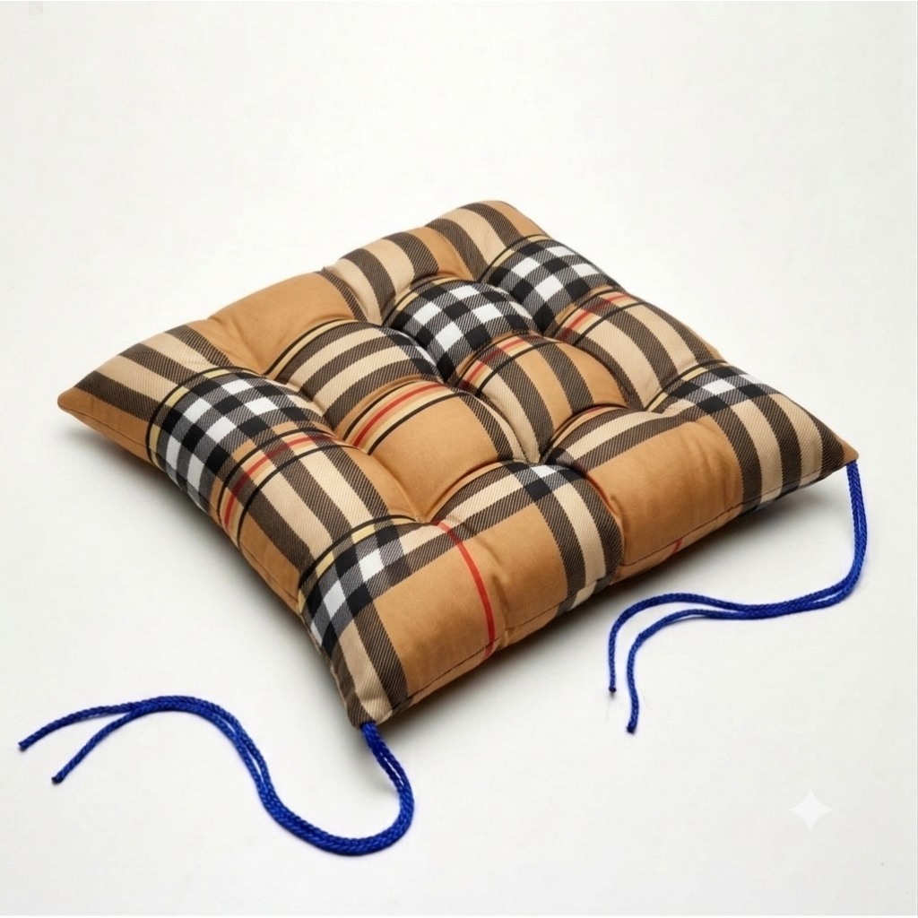 เบาะรองนั่ง  นิ่มสบาย ลายน่ารัก มีสายคล้องเก้าอี้  ขนาด 35*35 cm ตกแต่งห้องนอนห้องนั่งเล่น