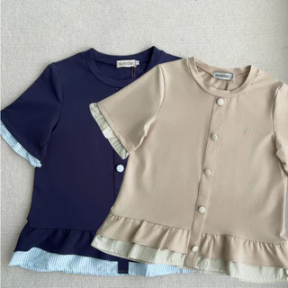 Glucoat | [A772/A773] เสื้อยืดแขนสั้นสีกรม/สีครีม ปัก glu แต่งกระดุมหน้า ชายเสื้อแต่งระบาย